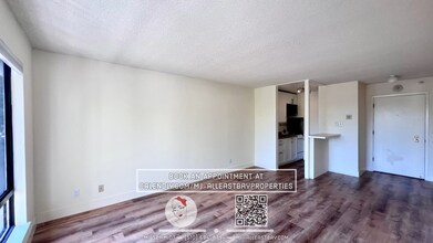 8 Captain Dr in Emeryville, CA - Building Photo - Building Photo