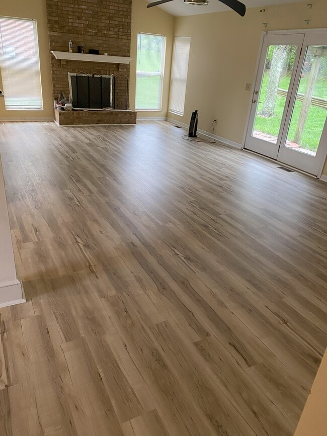 9939 Voyager Ln in Cincinnati, OH - Building Photo - Building Photo