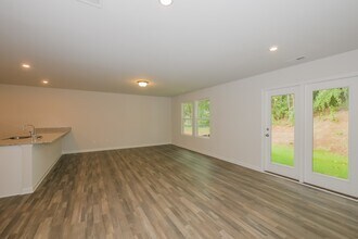 118 Duck Walk Wy in Hogansville, GA - Building Photo - Building Photo