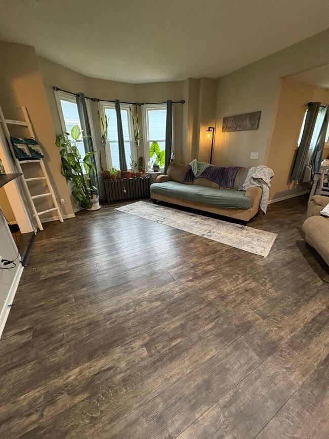 property at 1621 Charles St