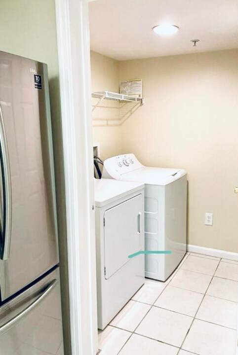 12602 Crest Springs Ln in Orlando, FL - Building Photo