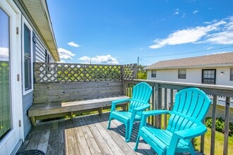 8218 S Old Oregon Inlet Rd in Nags Head, NC - Building Photo - Building Photo