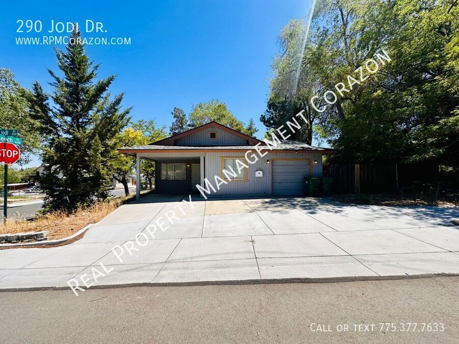 290 Jodi Dr in Reno, NV - Building Photo