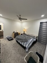 4025 Cedar Heights Dr, Unit 8 in Cedar Falls, IA - Building Photo - Building Photo