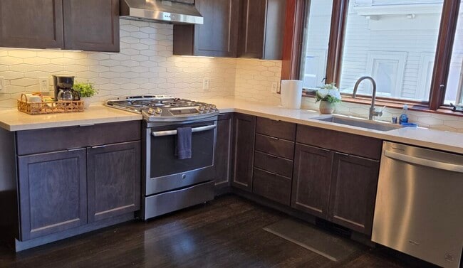 2631 Regent St, Unit 2631 A