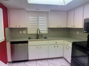 471 Albee Farm Rd in Venice, FL - Building Photo - Building Photo