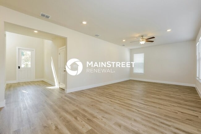 property at 305 Pine St
