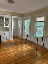 38 Larch St in Boston, MA - Building Photo - Building Photo