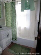 155 Summer St, Unit #5F in Somerville, MA - Foto de edificio - Building Photo