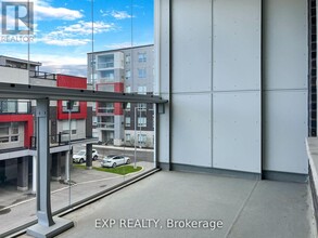 2-312 Adam Sellers St in Markham, ON - Building Photo - Building Photo