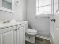 4319 Chapman St photo'