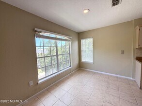 1655 The Greens Way in Jacksonville Beach, FL - Building Photo - Building Photo