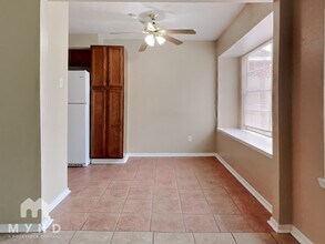 4435 Algernon Dr in Spring, TX - Foto de edificio - Building Photo