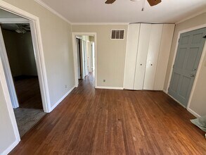 406 Meadow Ln in Athens, GA - Building Photo - Building Photo