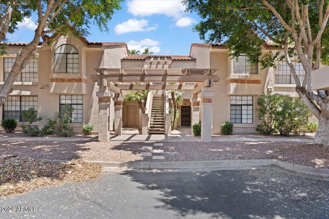 9707 E Mountain View Rd in Scottsdale, AZ - Building Photo