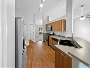 7010 Summit Cir in Winter Haven, FL - Building Photo - Building Photo