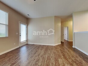 504 Greywood Ln in Goose Creek, SC - Foto de edificio - Building Photo