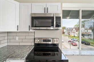 741 Sullivant Ave in Columbus, OH - Building Photo - Building Photo