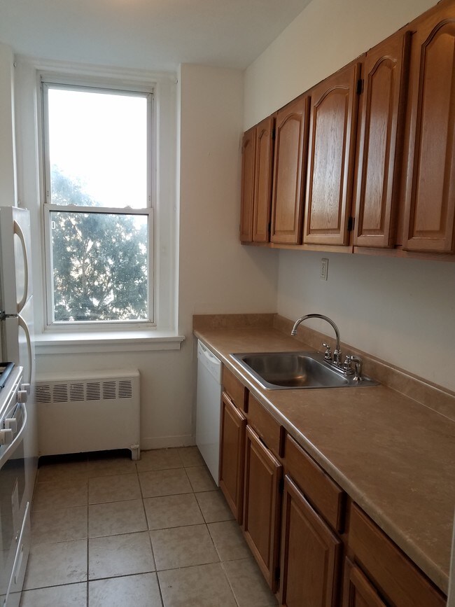 22 Terrace St Apartments and Nearby WilkesBarre Apartments For Rent