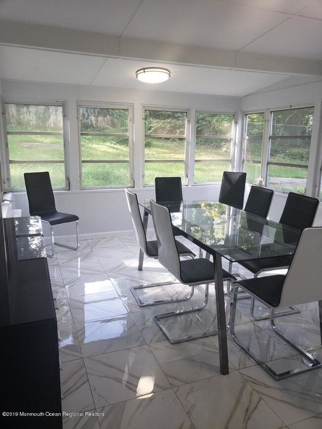 240 Castlewall Ave in Long Branch, NJ - Building Photo - Building Photo