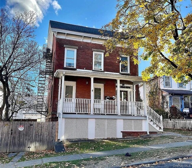 property at 9 S Clinton St