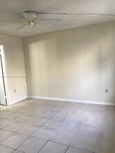 665 NW 85th Pl in Miami, FL - Building Photo - Building Photo