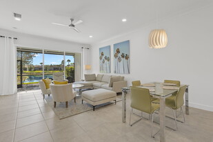 28401 Abruzzo Dr in Bonita Springs, FL - Building Photo