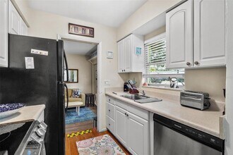 504 Milwaukee Ave in Dunedin, FL - Building Photo - Building Photo