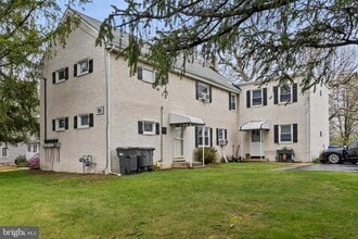 51 Crosswicks Chesterfield Rd, Unit 1 in Chesterfield, NJ - Building Photo - Building Photo