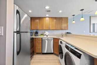 2406 N Ocean Blvd in Myrtle Beach, SC - Building Photo - Building Photo