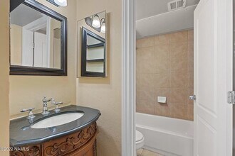 3200 S Litzler Dr, Unit 3-111 in Flagstaff, AZ - Building Photo - Building Photo