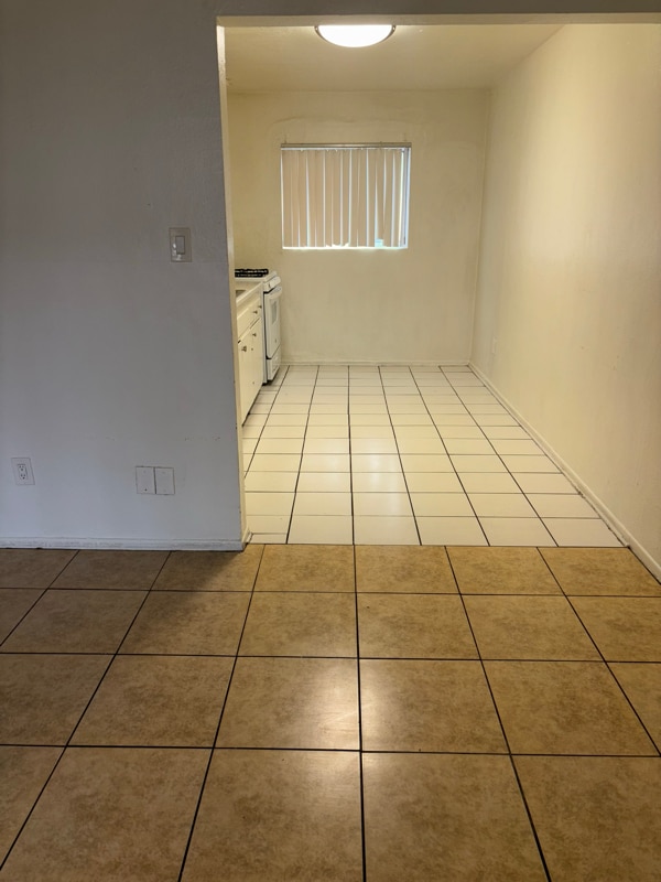 530 N Anna Dr in Anaheim, CA - Building Photo - Building Photo