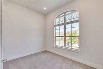 5853 Bianca Dr in Round Rock, TX - Building Photo - Building Photo