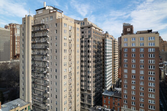 1900 Rittenhouse Sq in Philadelphia, PA - Building Photo - Building Photo