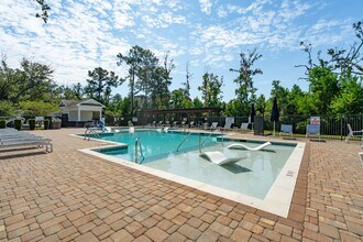 Blue Water at Bolton's Landing in Charleston, SC - Building Photo - Building Photo