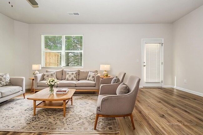 3575 Saratoga Cir in Decatur, GA - Building Photo - Building Photo