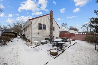 784 Cherry St in New Milford, NJ - Building Photo - Building Photo