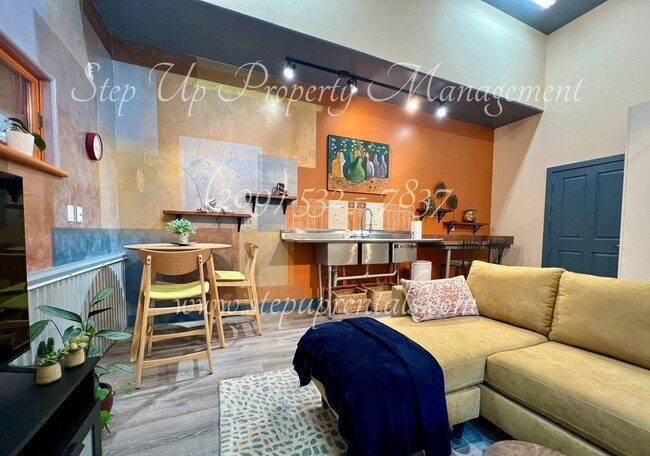 19440 W Stockton St in Sonora, CA - Building Photo - Building Photo