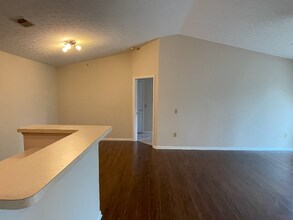 2317 Vicente Ct in Columbus, OH - Building Photo - Building Photo