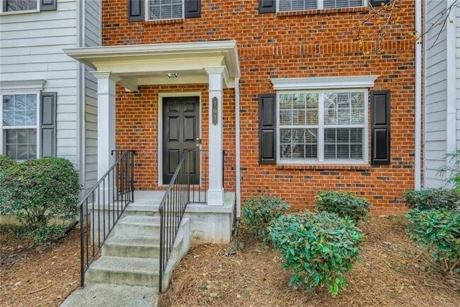 707 Breeze Ln in Woodstock, GA - Building Photo - Building Photo