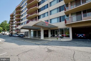 5353 Columbia Pike in Arlington, VA - Building Photo
