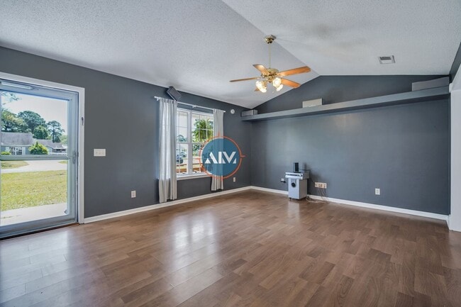property at 27 Blacksmith Cir