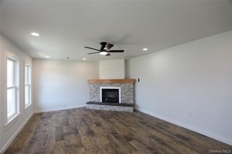 111 Zandhoek Rd in Hurley, NY - Building Photo - Building Photo