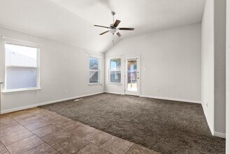 3902 Flatrock Mountain Dr in Killeen, TX - Building Photo - Building Photo