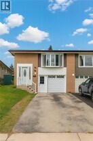 96 Timberlane Crescent in Kitchener, ON - Building Photo