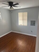 2544 Iowa St, Unit 2564 in Baton Rouge, LA - Foto de edificio - Building Photo