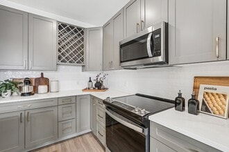 Aura Booth Park in Chapel Hill, NC - Building Photo - Building Photo