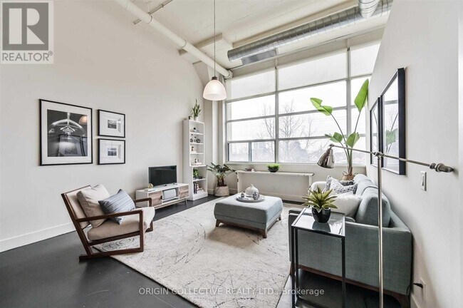 property at 1001 Roselawn Ave
