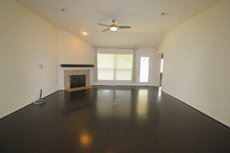 21011 Blue Topaz Dr in Richmond, TX - Building Photo - Building Photo