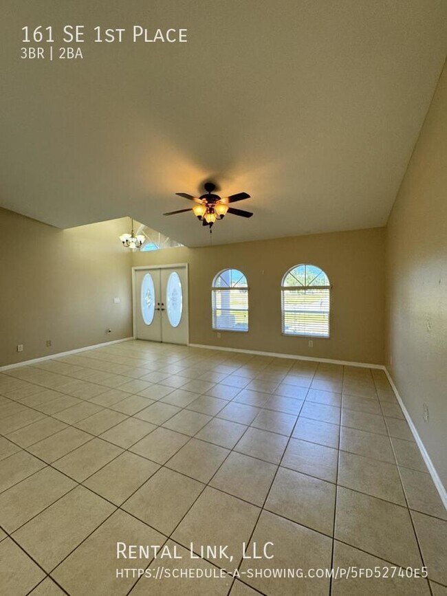 161 SE 1st Pl in Cape Coral, FL - Building Photo - Building Photo